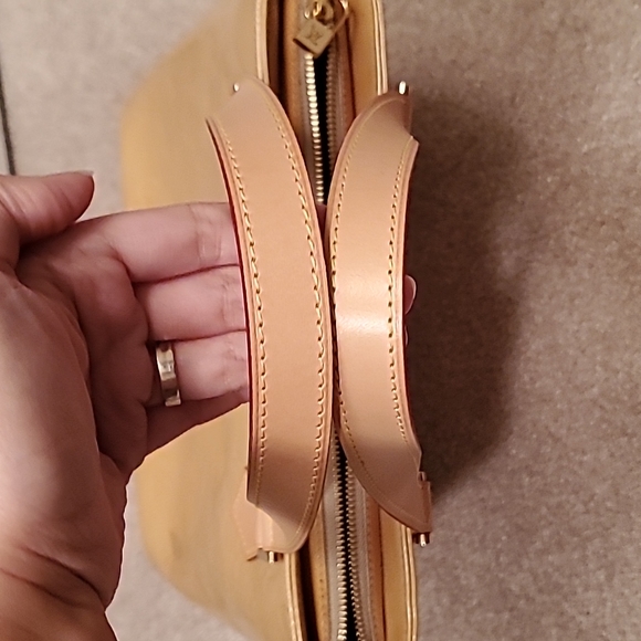 Louis Vuitton Vernis - Picture 8 of 13